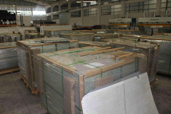 Protective Measures for Finished Products of Honeycomb Aluminum Plate