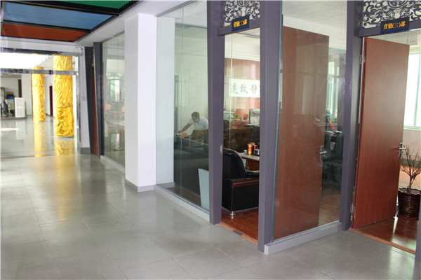 aluminum veneer curtain wall