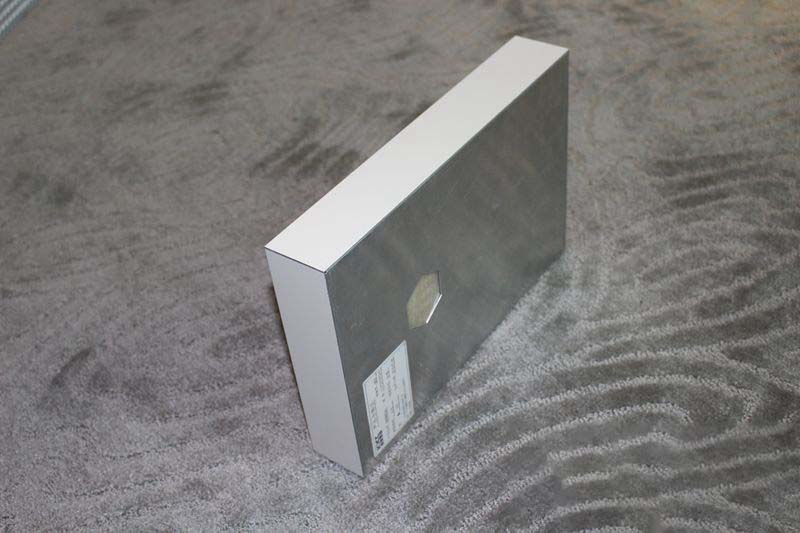 Sound insulation and noise reduction composite board