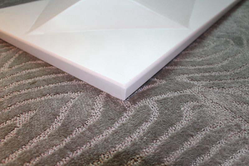 Special-shaped aluminum veneer