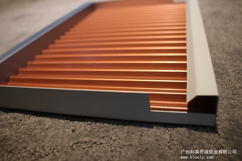 microporous aluminum corrugated board